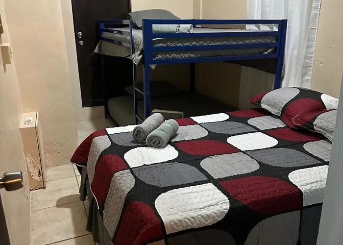 Economical 1Br, 1Ba Near Ocean Park Beach, 6 Plus Guests